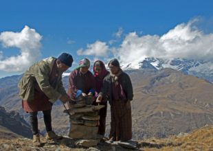 Women learning how to women operate trail cameras in Bhutan (Wangchuk)